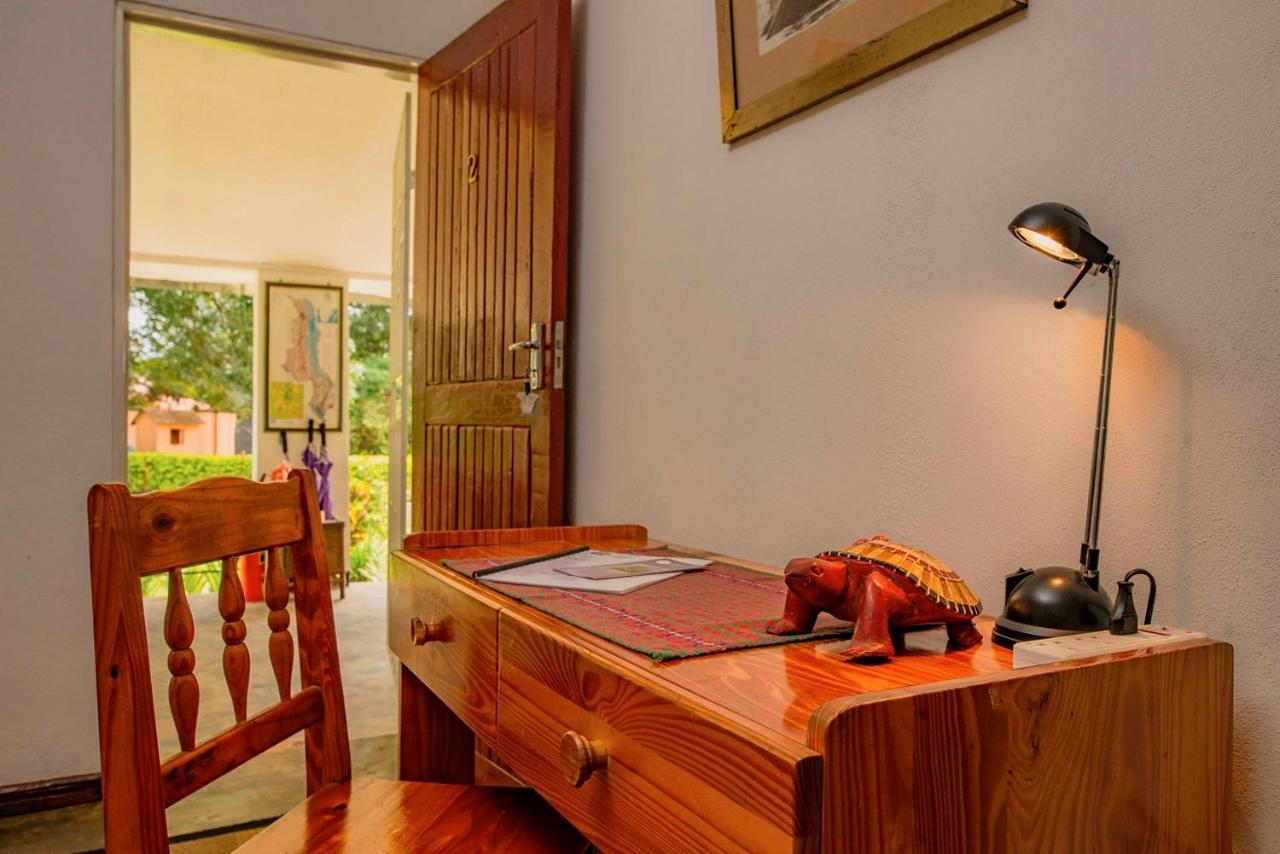 Cluny Lodge リロングウェ エクステリア 写真